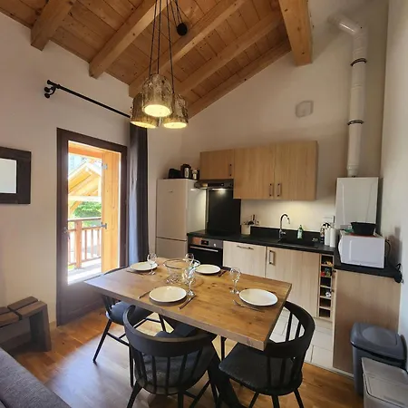 Appartement T2 Expose Ouest Avec Parking Couvert - Fr-1-629-148 Samoëns