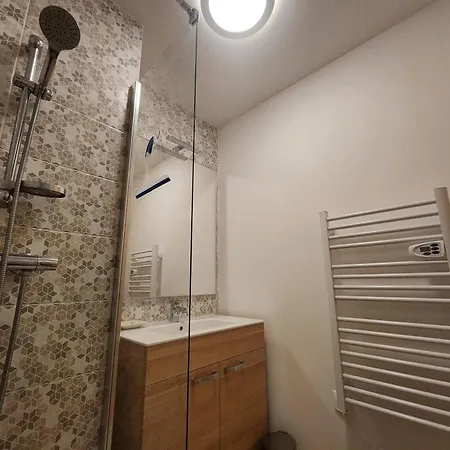 T2 Expose Ouest Avec Parking Couvert - Fr-1-629-148 Appartement *